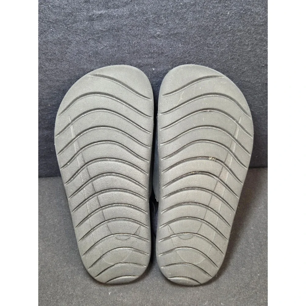 Nike Kawa Slide Black Gold Kids Sandals Elastic Heel Strap BV1094-003 Size 10C